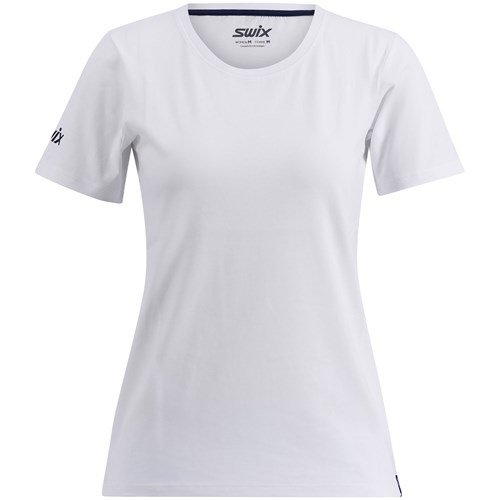En hvit t-skjorte med svart tekst p&#229;.