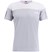 En hvit t-skjorte med et r&#248;dt kors p&#229;.