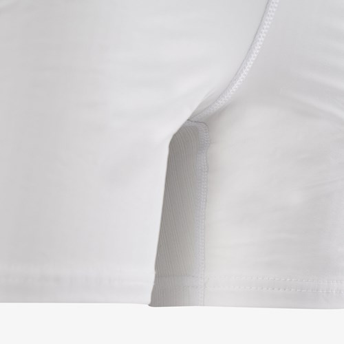A white cloth with a black line.
